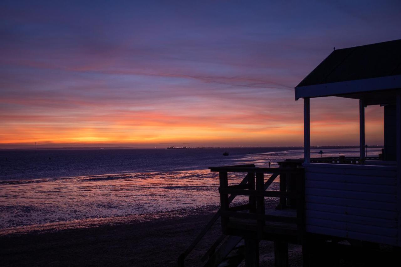 Roslin Beach Hotel Southend-on-Sea Exterior photo